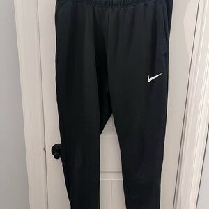 Nike Men’s size XL Dri Fit Black Sweatpants with White Logo